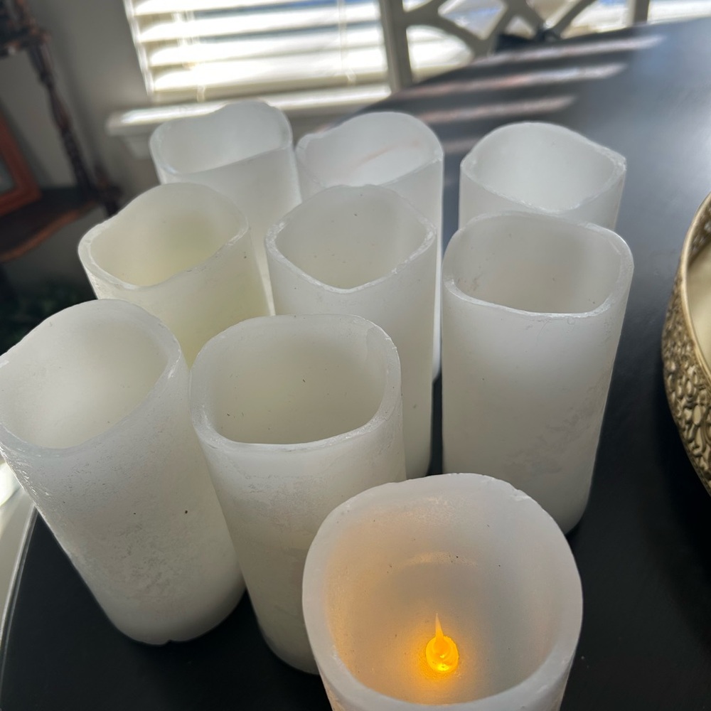 Elegant (9)  White LED Flameless Candles